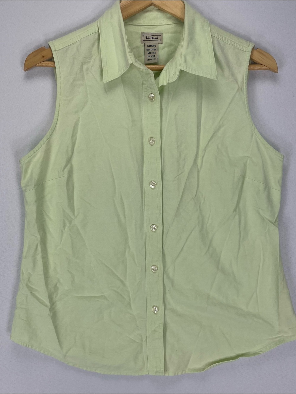 L.L. Bean Sleeveless Button Down Collared Shirt Women’s M Light Green Cotton